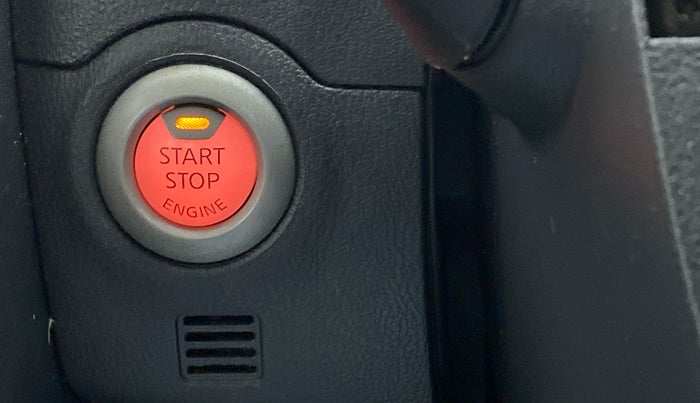 2018 Nissan Micra XV CVT, Petrol, Automatic, 32,674 km, Keyless Start/ Stop Button