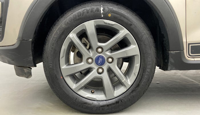 2018 Ford FREESTYLE TITANIUM + 1.2 TI-VCT, Petrol, Manual, 47,602 km, Left Front Wheel