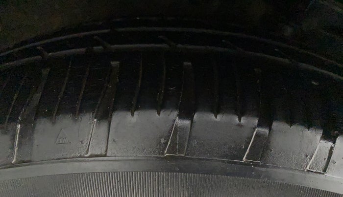 2011 Hyundai i20 SPORTZ 1.2, Petrol, Manual, 87,863 km, Right Rear Tyre Tread