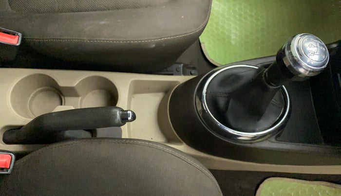 2011 Hyundai i20 SPORTZ 1.2, Petrol, Manual, 87,863 km, Gear Lever