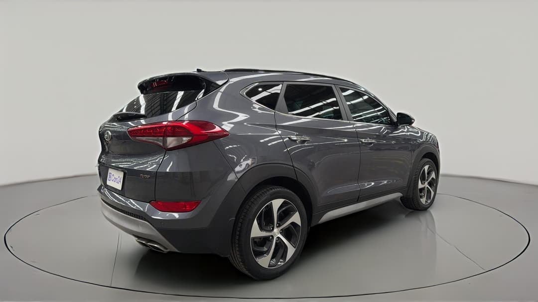 2018 Hyundai Tucson Highlander (AWD) Red, Automatic, 71783 km, Right Back Diagonal (45- Degree) View