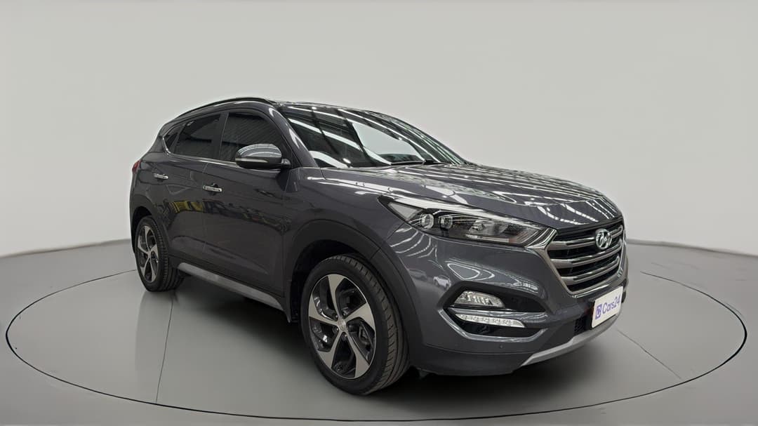 2018 Hyundai Tucson Highlander (AWD) Red, Automatic, 71783 km, Right Front Diagonal (45- Degree) View