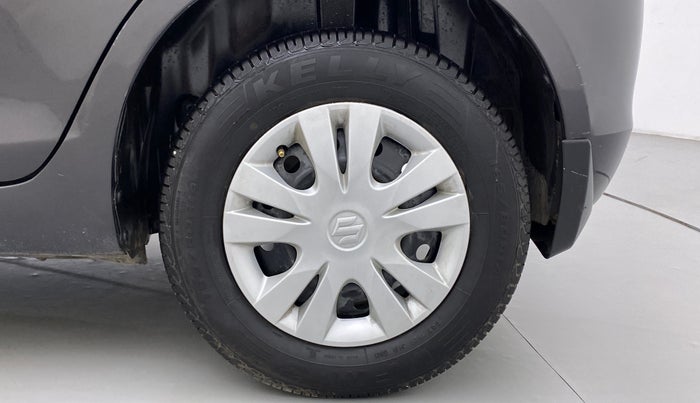 2017 Maruti Swift VXI, Petrol, Manual, 69,895 km, Left Rear Wheel