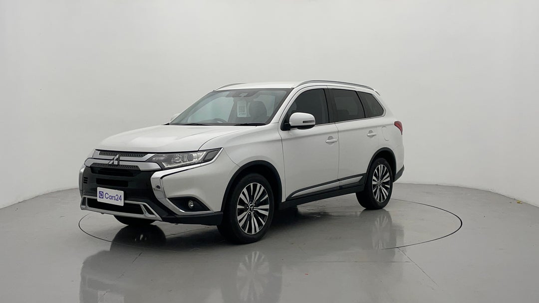 Left Front Diagonal (45- Degree) View