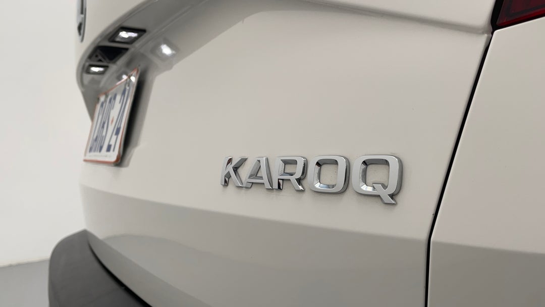 Badge (Boot Right Side)