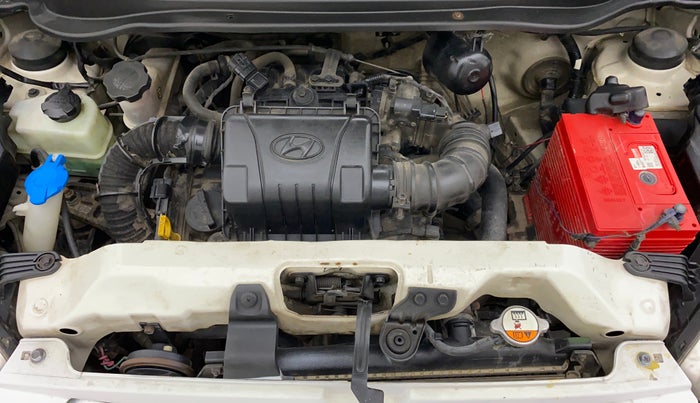 2013 Hyundai Eon ERA +, Petrol, Manual, 1,03,462 km, Open Bonet