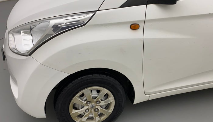 2013 Hyundai Eon ERA +, Petrol, Manual, 1,03,462 km, Left fender - Slightly dented
