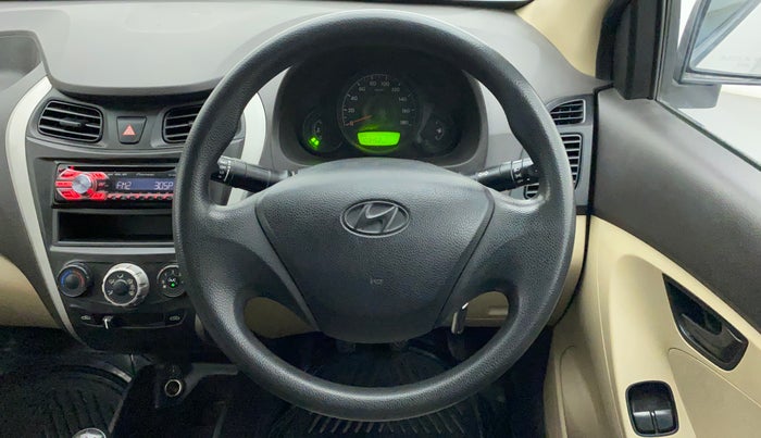 2013 Hyundai Eon ERA +, Petrol, Manual, 1,03,462 km, Steering Wheel Close Up