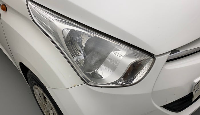 2013 Hyundai Eon ERA +, Petrol, Manual, 1,03,462 km, Right headlight - Minor scratches
