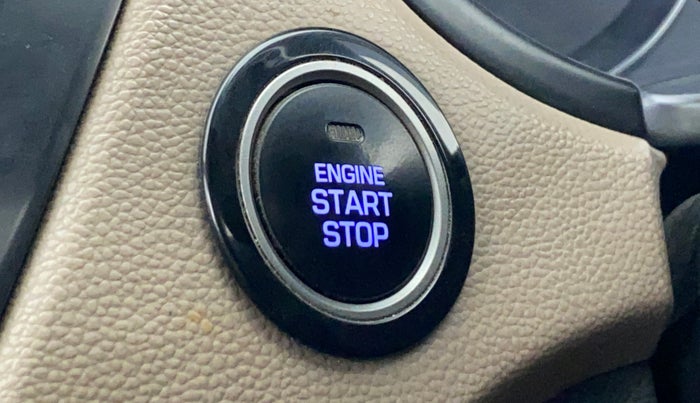 2015 Hyundai Elite i20 SPORTZ (O) 1.4, Diesel, Manual, 70,503 km, Keyless Start/ Stop Button