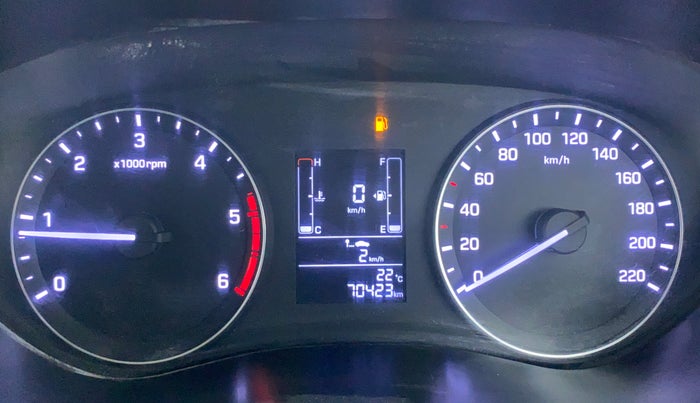2015 Hyundai Elite i20 SPORTZ (O) 1.4, Diesel, Manual, 70,503 km, Odometer Image