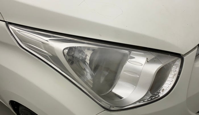 2015 Hyundai Eon MAGNA +, CNG, Manual, 43,489 km, Right headlight - Minor scratches