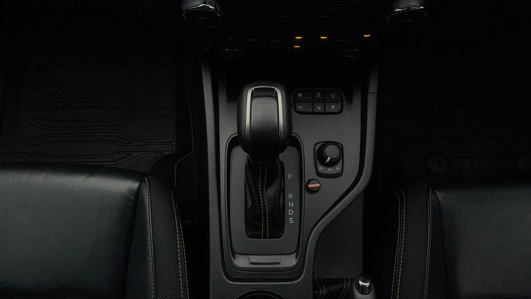 2021 Ford Ranger Wildtrak 2.0 (4x4), Automatic, 72672 km, Gear Lever 