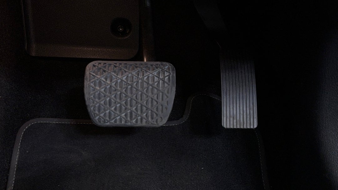 Pedals and Footmat