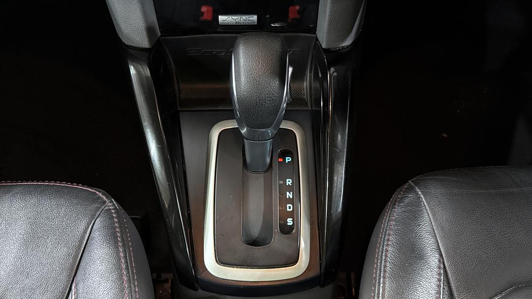 2015 Ford Ecosport Titanium 1.5, Automatic, 145479 km, Gear Lever 