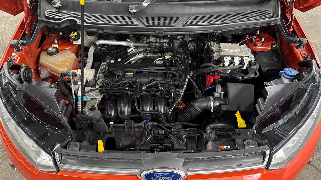 2015 Ford Ecosport Titanium 1.5, Automatic, 145479 km, Open Bonnet (Engine)
