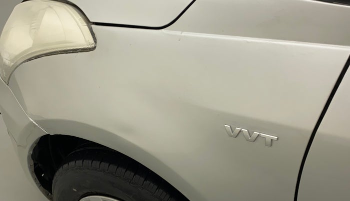 2014 Maruti Swift Dzire VXI, Petrol, Manual, 95,725 km, Left fender - Paint has minor damage