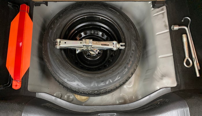 2015 Honda Jazz 1.2 V MT, Petrol, Manual, 71,368 km, Spare Tyre