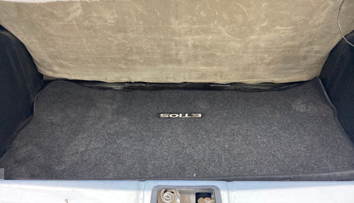 2013 Toyota Etios Liva GD, Diesel, Manual, 46,910 km, Boot Inside