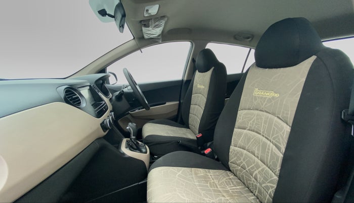 2016 Hyundai Grand i10 Magna 1.2 AT  VTVT, Petrol, Automatic, 40,053 km, Right Side Front Door Cabin