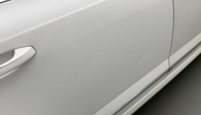 2016 Skoda Octavia 2.0 TDI CR STYLE PLUS AT, Diesel, Automatic, 48,045 km, Right rear door - Slightly dented