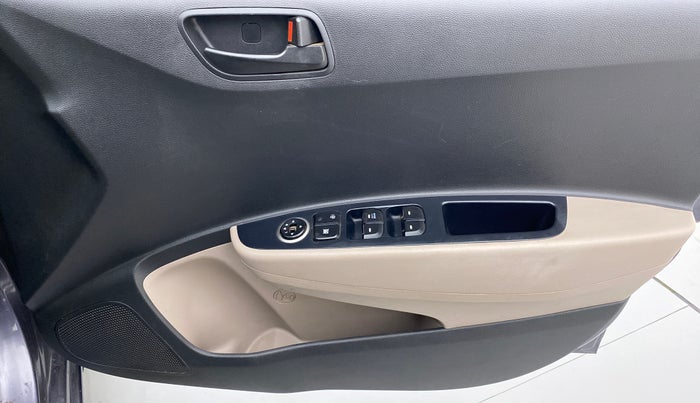 2017 Hyundai Grand i10 MAGNA 1.2 KAPPA VTVT, CNG, Manual, 74,148 km, Driver Side Door Panels Control