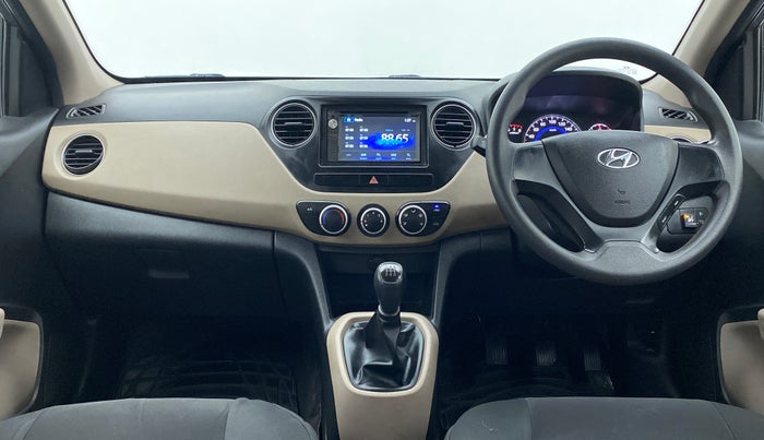 2017 Hyundai Grand i10 MAGNA 1.2 KAPPA VTVT, CNG, Manual, 74,148 km, Dashboard