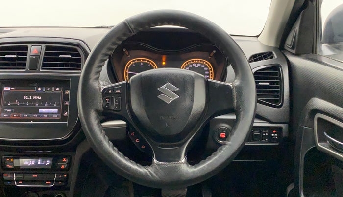 2018 Maruti Vitara Brezza ZDI PLUS AMT, Diesel, Automatic, 1,06,164 km, Steering Wheel Close Up