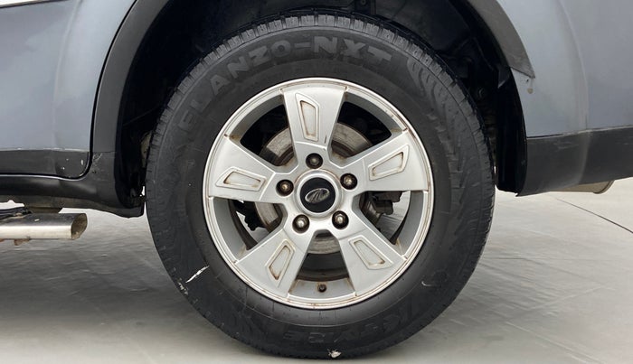 2013 Mahindra XUV500 W8 FWD, Diesel, Manual, 61,014 km, Left Rear Wheel