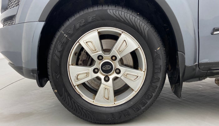 2013 Mahindra XUV500 W8 FWD, Diesel, Manual, 61,014 km, Left Front Wheel