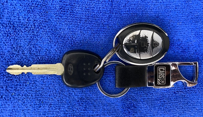 2014 Hyundai Eon D-LITE+, Petrol, Manual, 16,083 km, Key Close Up