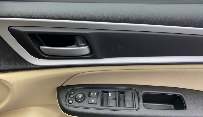 2022 Honda Amaze 1.2L I-VTEC VX, Petrol, Manual, 3,251 km, Driver Side Door Panels Control