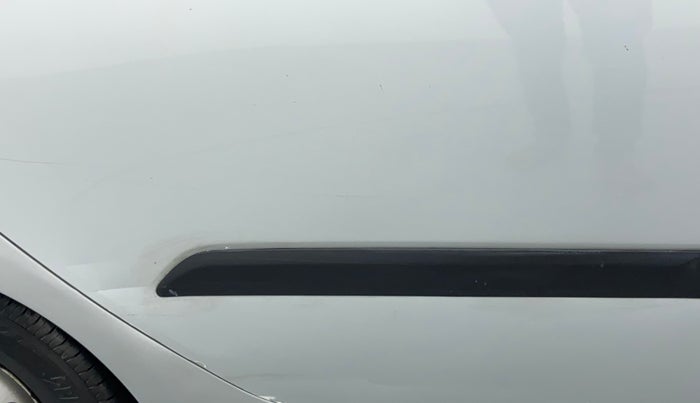 2014 Hyundai i10 MAGNA 1.1, Petrol, Manual, 62,815 km, Right rear door - Slightly dented