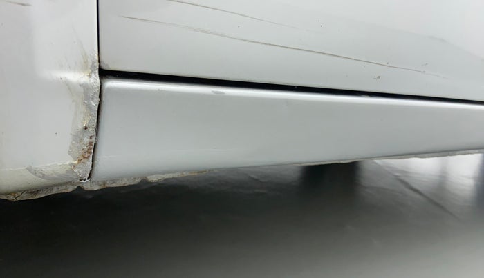 2014 Hyundai i10 MAGNA 1.1, Petrol, Manual, 62,815 km, Left running board - Slight discoloration