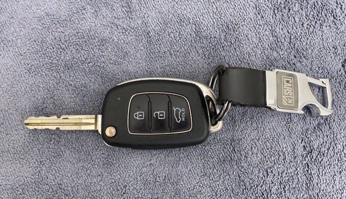2015 Hyundai i20 Active 1.2 S, Petrol, Manual, 76,272 km, Key Close Up