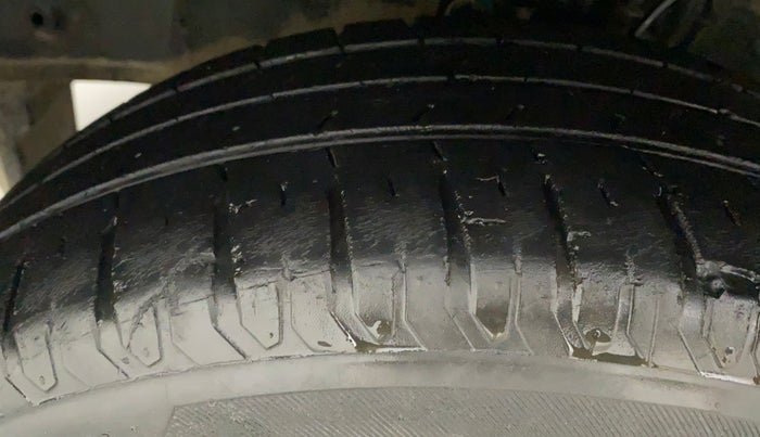 2015 Hyundai i20 Active 1.2 S, Petrol, Manual, 76,272 km, Left Front Tyre Tread