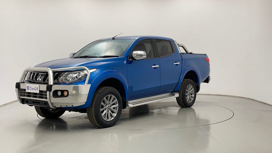 Left Front Diagonal (45- Degree) View