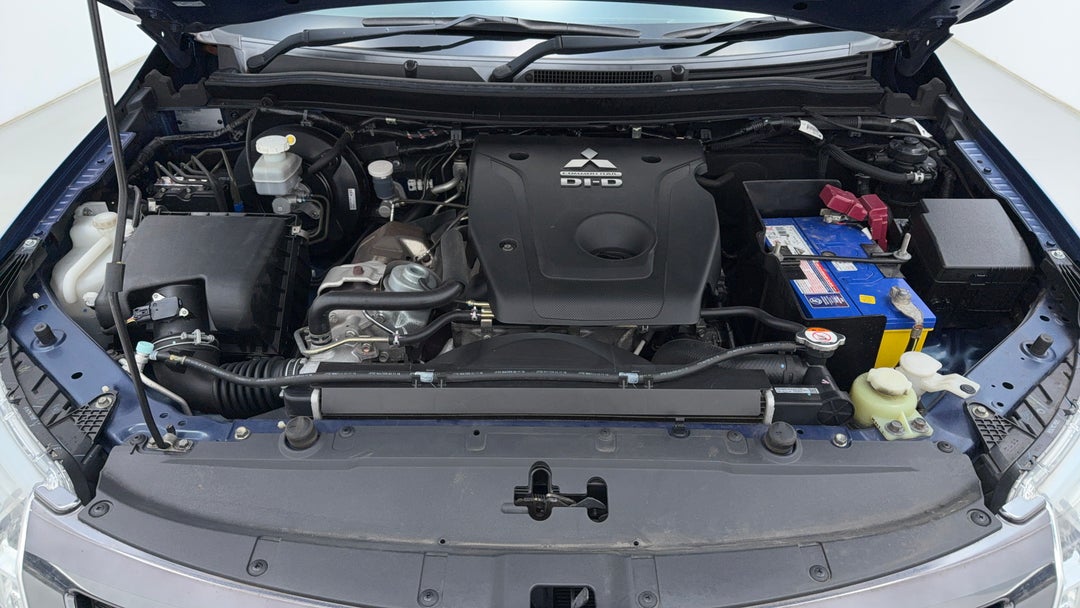 Open Bonnet (Engine)