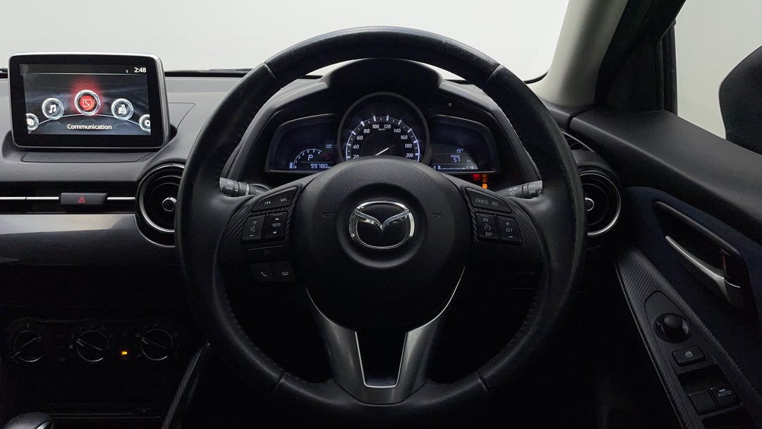 2015 Mazda 2 Maxx, Automatic, 99780 km, Steering Wheel Close-up