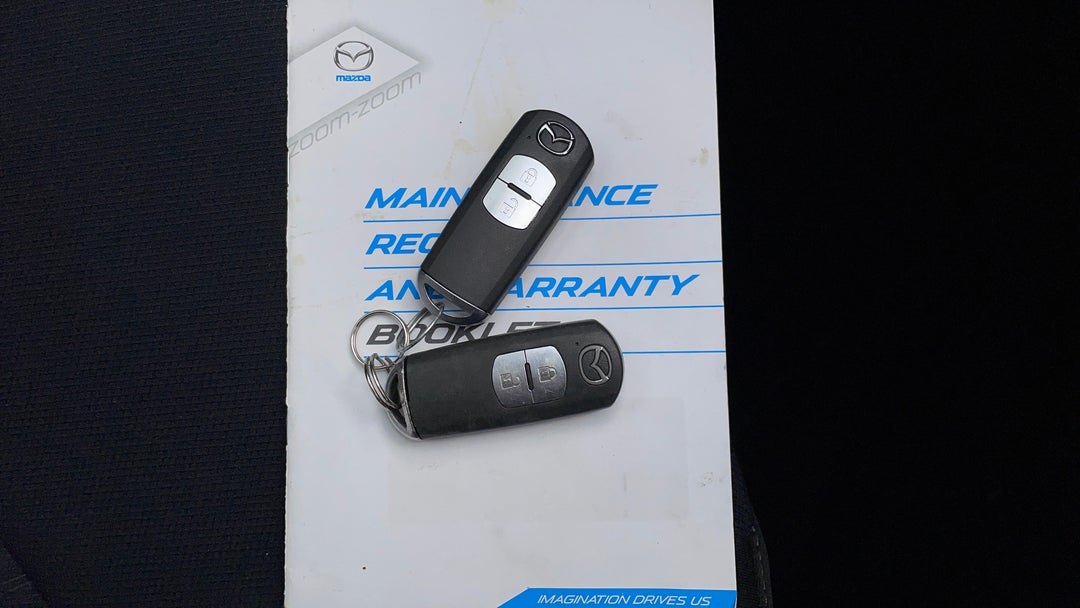 2015 Mazda 2 Maxx, Automatic, 99780 km, Key Close-up