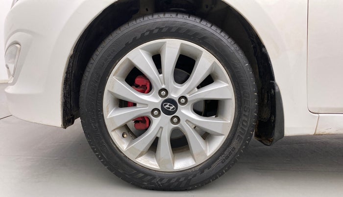 2015 Hyundai Verna FLUIDIC 4S1.6 VTVT SX O, Petrol, Manual, 81,180 km, Left Front Wheel