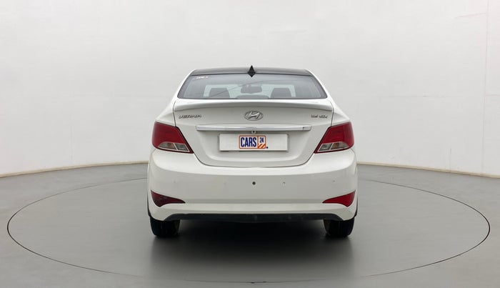 2015 Hyundai Verna FLUIDIC 4S1.6 VTVT SX O, Petrol, Manual, 81,180 km, Back/Rear