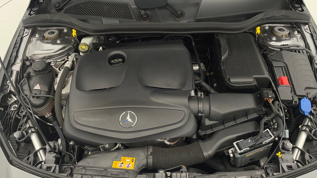 Open Bonnet (Engine)