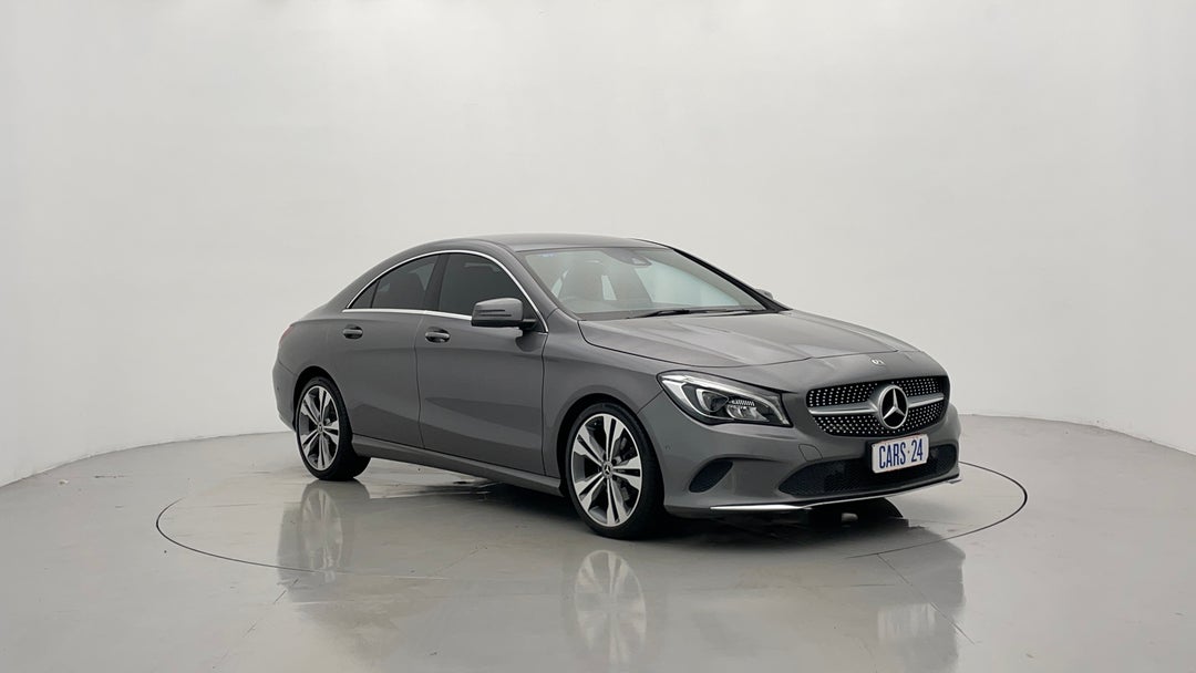 Right Front Diagonal (45- Degree) View