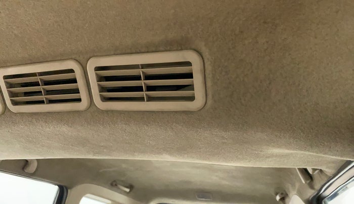 2015 Maruti Ertiga VXI CNG, CNG, Manual, 1,00,742 km, Ceiling - Roof lining is slightly discolored