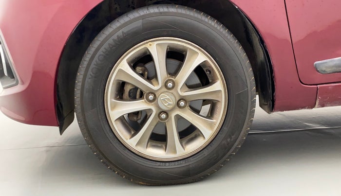 2016 Hyundai Grand i10 ASTA (O) AT 1.2 KAPPA VTVT, Petrol, Automatic, 97,207 km, Left Front Wheel