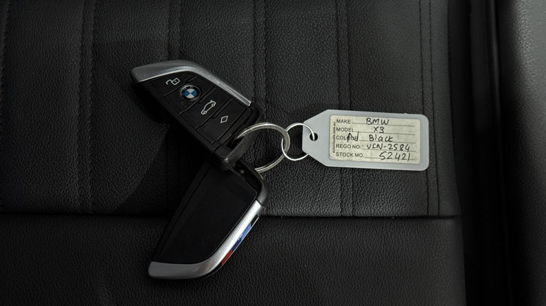 2021 BMW X3 xDrive30i M Sport, Automatic, 76009 km, Key Close-up