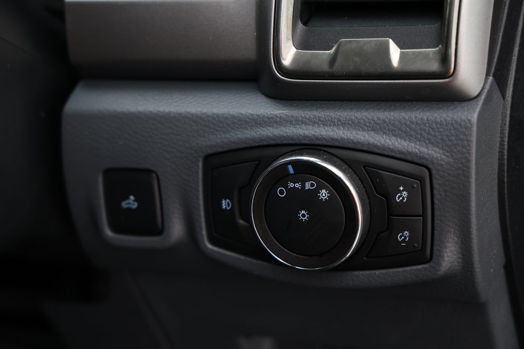 2018 Ford Ranger Xlt 3.2 (4x4), Automatic, 139072 km, Utility Switches/Buttons