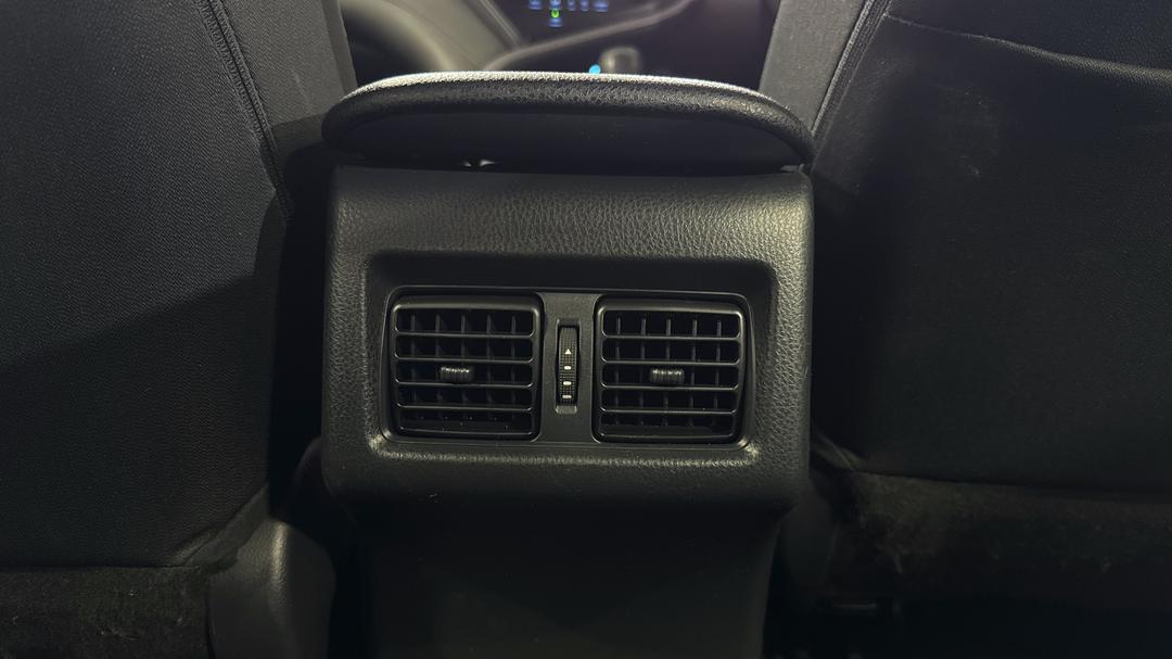 2023 Toyota Camry Ascent Hybrid, Automatic, 19931 km, Rear A/C Vent
