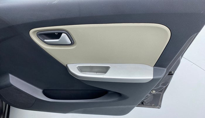 2015 Maruti Alto K10 VXI P, Petrol, Manual, 13,610 km, Driver Side Door Panels Control
